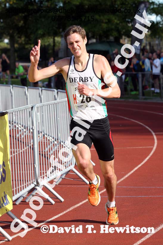 Senior men, Northern Road Relays, Blackpool. Photo: David T. Hewitson/Sports for All Pics